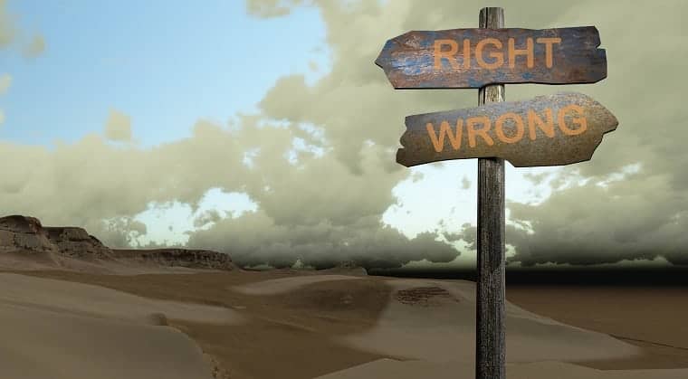 right and wrong way to apply the Bible to our lives