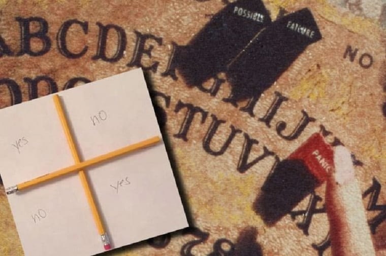 Charlie Charlie Challenge #CharlieCharlieChallenge